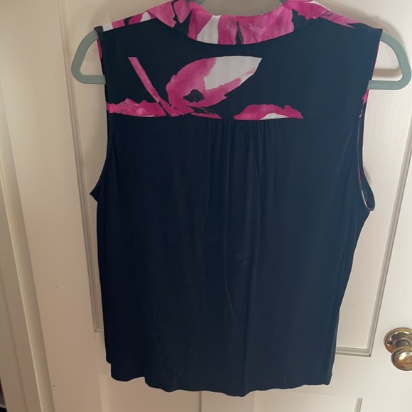 Collared Tank - Picture 3 of 5